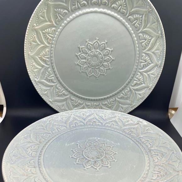 Pier 1 Chateau Clair Grey 11" Round Dinner Embossed Plates Set of 2 Stoneware - Picture 1 of 8